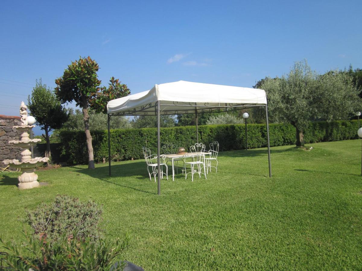B&B Boutique Di Charme "Etna-Relax-Natura" Zafferana Etnea Exterior foto
