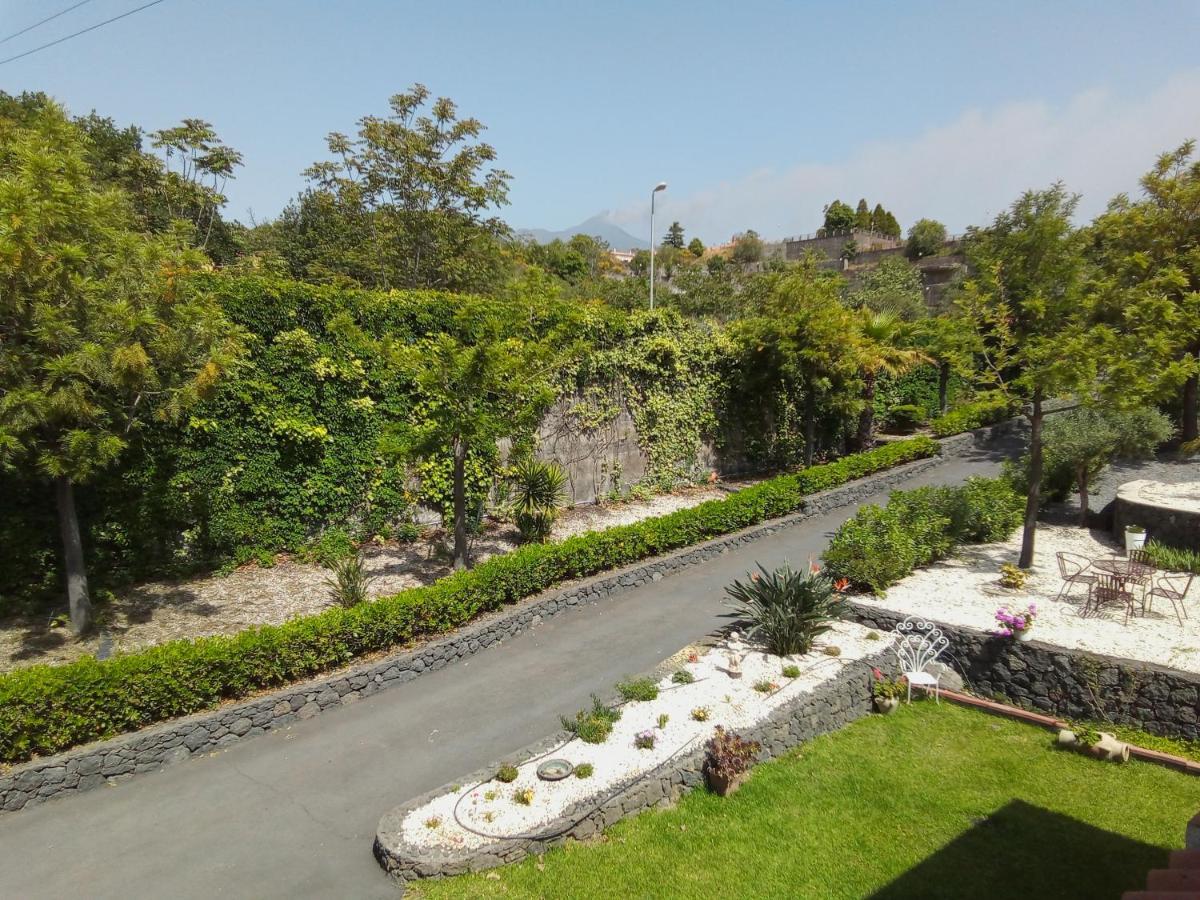 B&B Boutique Di Charme "Etna-Relax-Natura" Zafferana Etnea Exterior foto