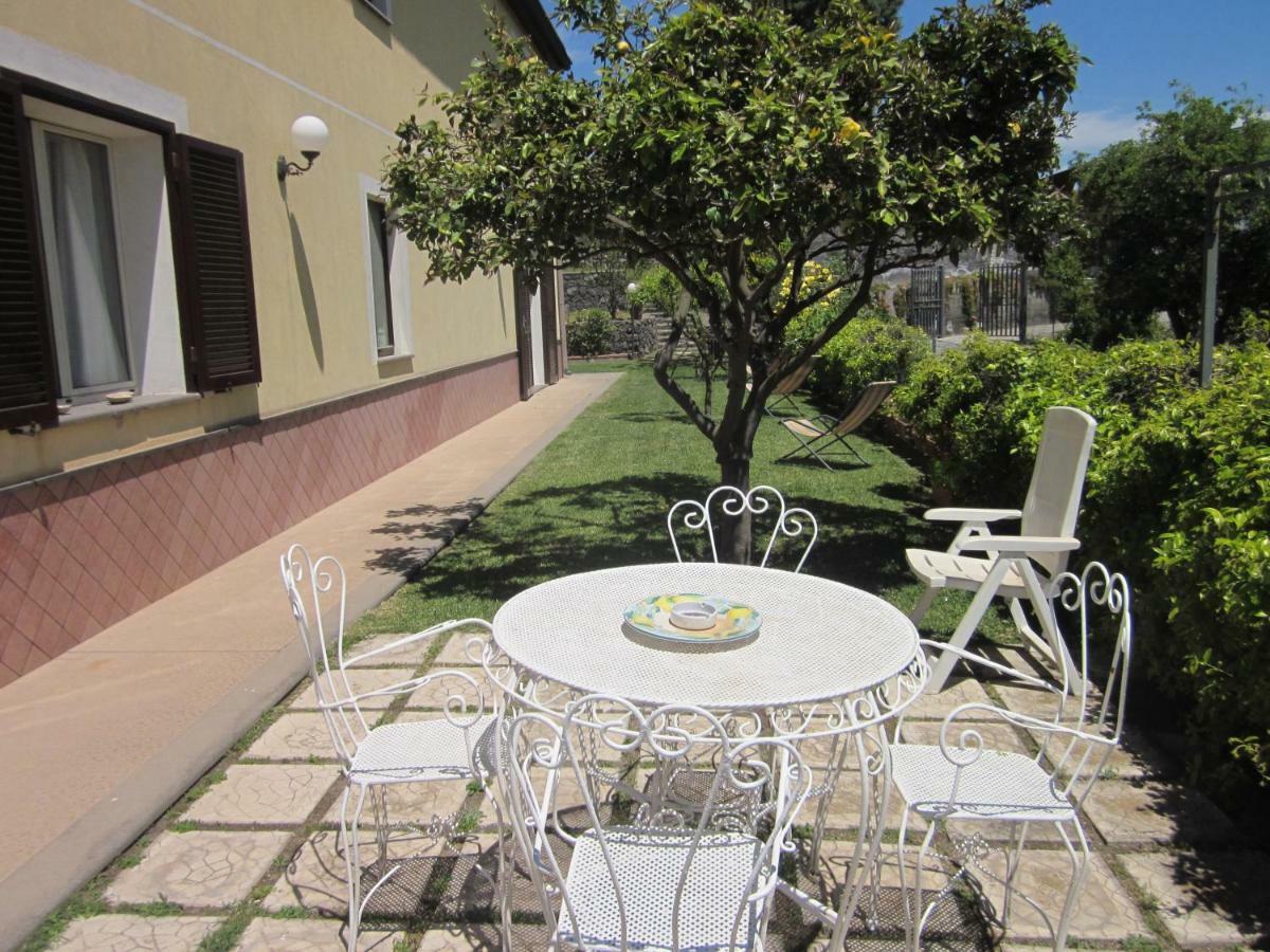 B&B Boutique Di Charme "Etna-Relax-Natura" Zafferana Etnea Exterior foto